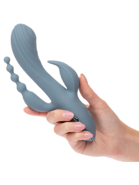 VIBRADOR TRIPLE ACCIÓN CON ESTIMULADOR Y COLA DE LA MARCA CALEXOTICS