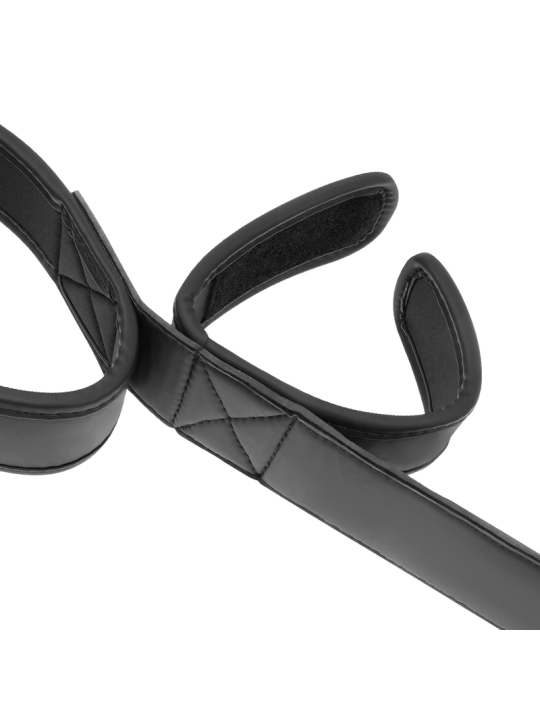 BARRA SEPARADORA BONDAGE AJUSTABLE CON NOPRENO DE LA MARCA FETISH SUBMISSIVE BONDAGE