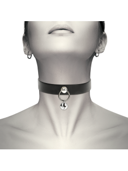 COLLAR FETICHE CUERO VEGANO AJUSTABLE CON CASCABEL DE LA MARCA COQUETTE ACCESSORIES
