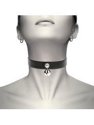 COLLAR FETICHE CUERO VEGANO AJUSTABLE CON CASCABEL DE LA MARCA COQUETTE ACCESSORIES