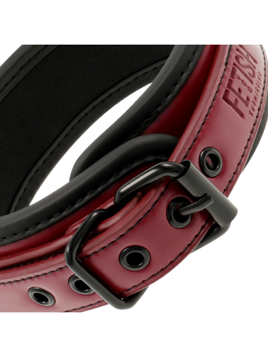 COLLAR BDSM CON CADENA METÁLICA Y FORRO DE NEOPRENO DE LA MARCA FETISH SUBMISSIVE DARK ROOM