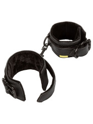 ESPOSAS DE CUERO VEGANO AJUSTABLES CON ANILLOS EN D DE LA MARCA CALEXOTICS