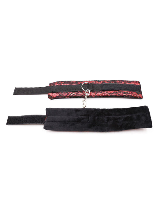 ESPOSAS ATERCIOPELADAS ROJO Y NEGRO AJUSTABLES DE LA MARCA OHMAMA FETISH
