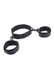 KIT FETISH ESPOSAS Y COLLAR DE NYLON AJUSTABLE DE LA MARCA OHMAMA FETISH