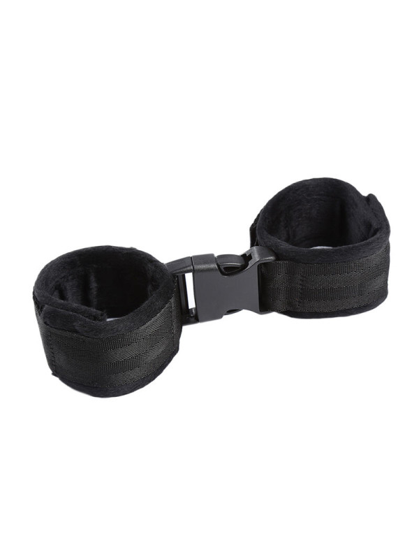 ESPOSAS MUÑECA NYLON BROCHE SEGURO FETISH DE LA MARCA OHMAMA FETISH