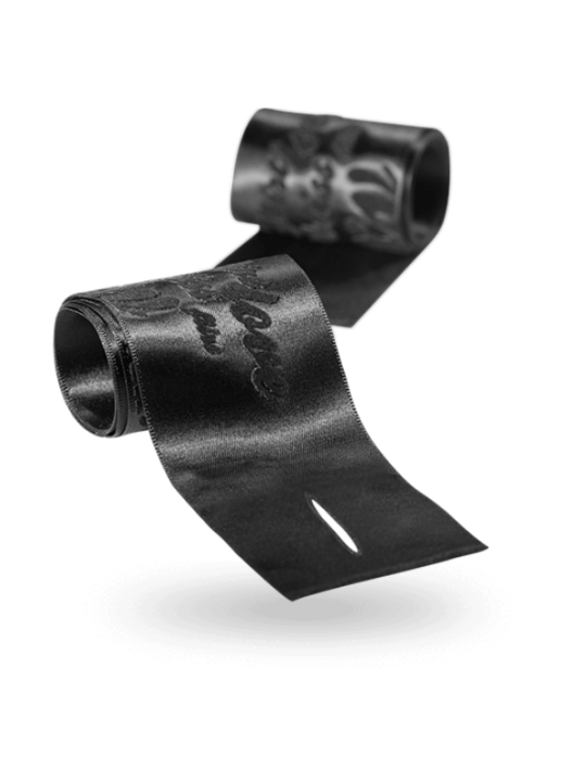 CINTAS DE SEDA PARA BONDAGE SENSUAL - 70 CM DE LA MARCA BIJOUX PETITS BONBONS