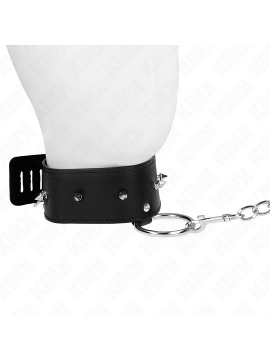COLLAR BDSM CON CORREA AJUSTABLE Y TACHUELAS PLATEADAS DE LA MARCA KINK COLLAR & GAG