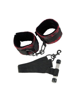 CALEXOTICS ESPOSAS PUERTA AJUSTABLES BONDAGE NEGRO ROJO DE LA MARCA CALEXOTICS