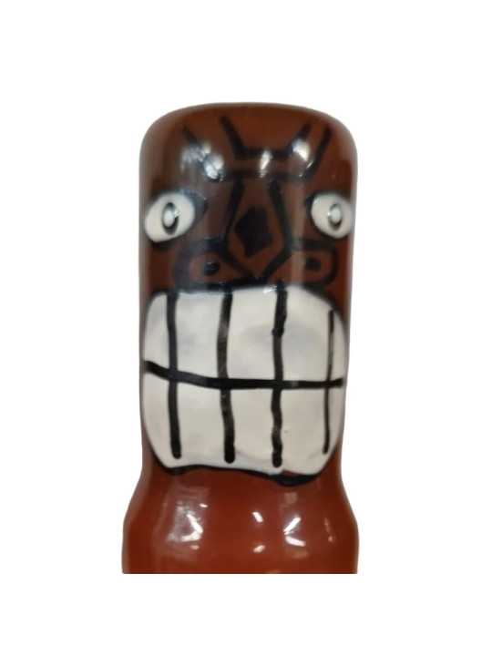 PRESERVATIVO TIKI PINTADO A MANO DISEÑO TRIBAL DE LA MARCA CONDOMERIE